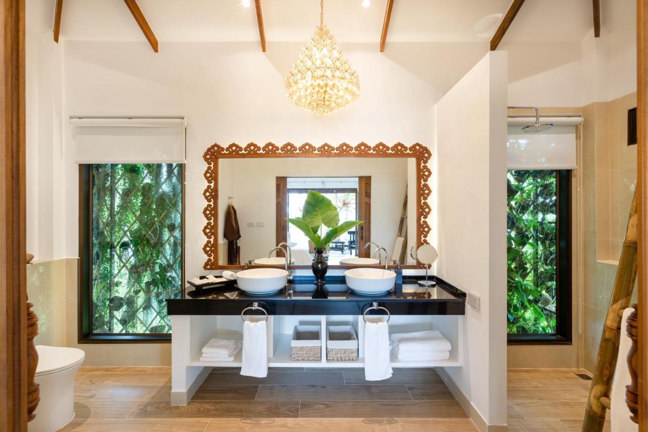 Lanta Palace Beach Resort & Spa - Adult Only Koh Lanta Exterior photo