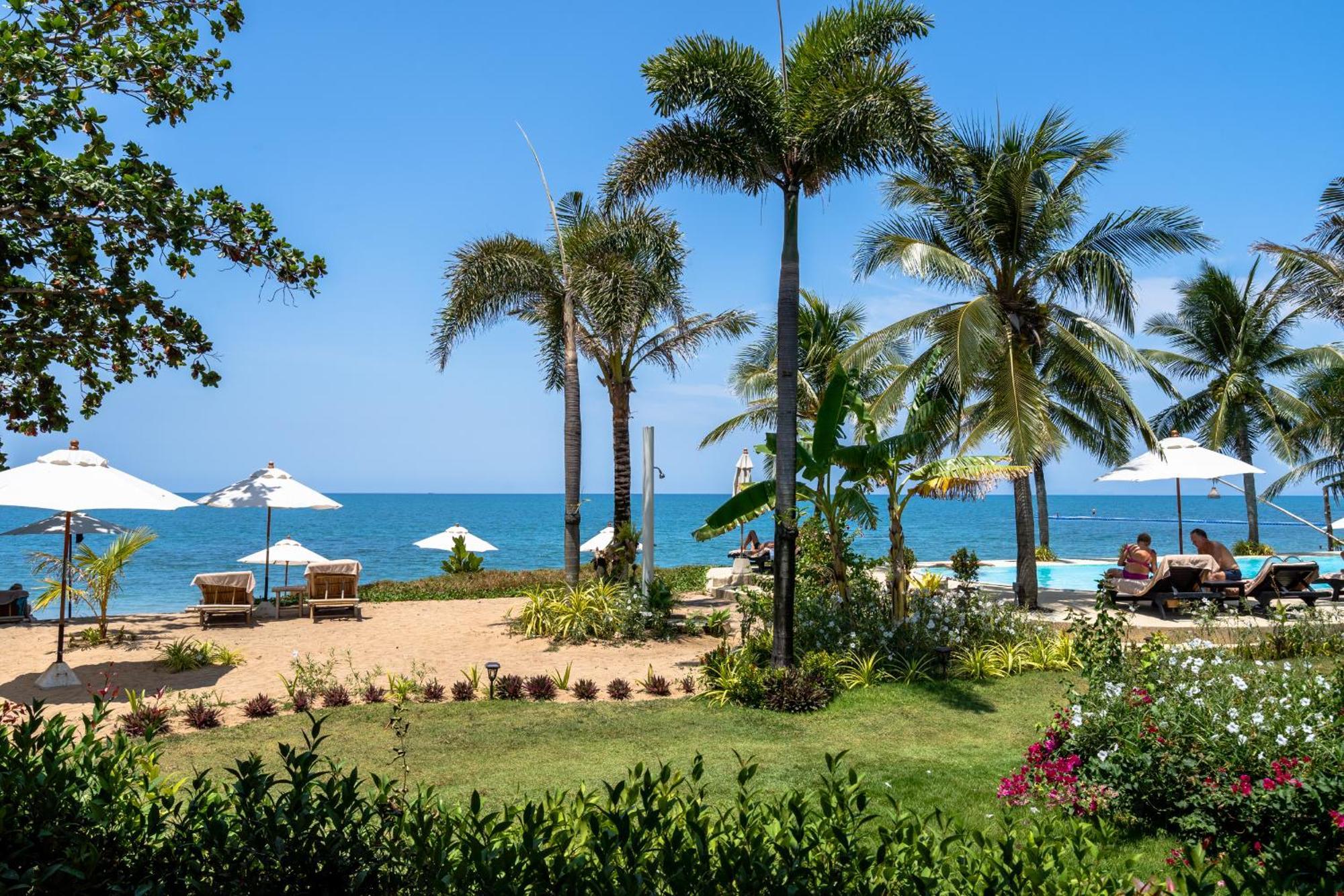 Lanta Palace Beach Resort & Spa - Adult Only Koh Lanta Exterior photo